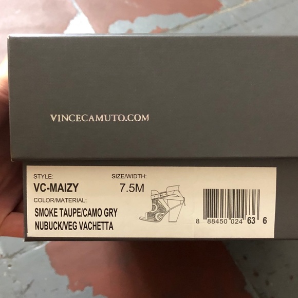 Vince Camuto booties - Picture 7 of 7